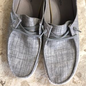 Size 12 womens slip on shoes